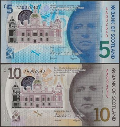 Picture of Scotland, 5 and10 Pound,Matching Pair,with folder